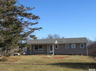 3351 Harts Mill Rd, Clinton, IA 52732