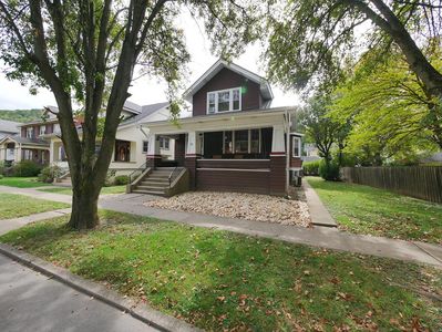 11 Locust Avenue, Wheeling, WV, 26003