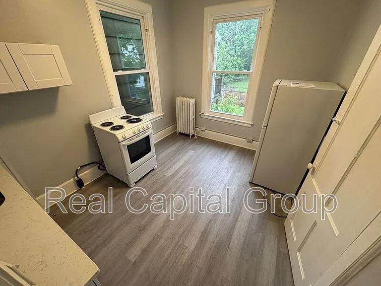 184 Quail St #2 — Photo 6