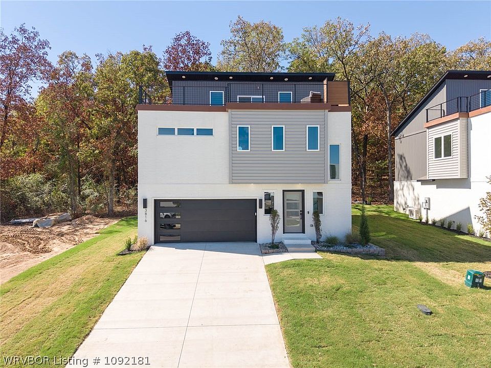 1st image of 3816 Aileron Ave