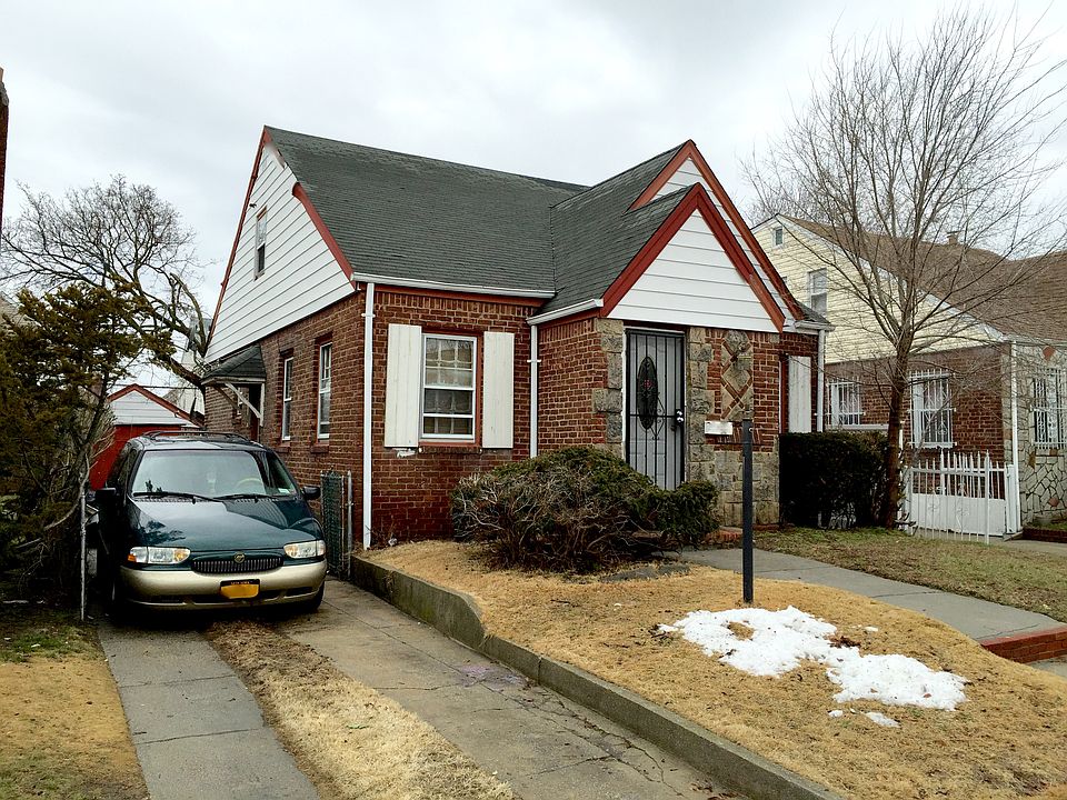 2nd image of 227 St 115 Ave