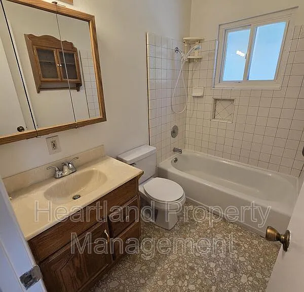 471 Tesota Ct — Photo 9