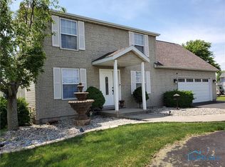 5208 Seaman Rd, Oregon, OH 43616