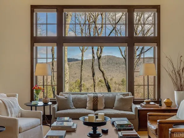 167 Silver Springs Road, Cashiers, NC 28717