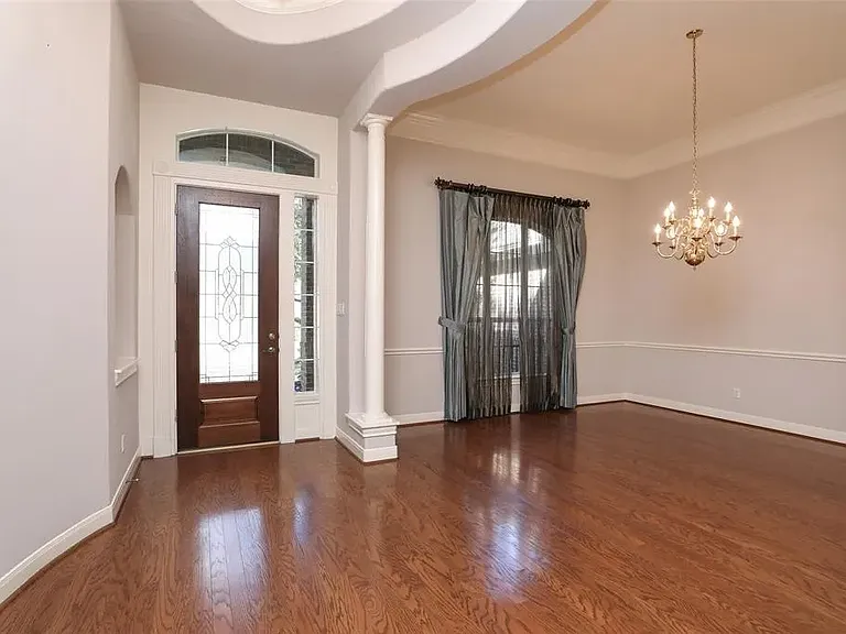 8918 Summerdale Ln — Photo 10