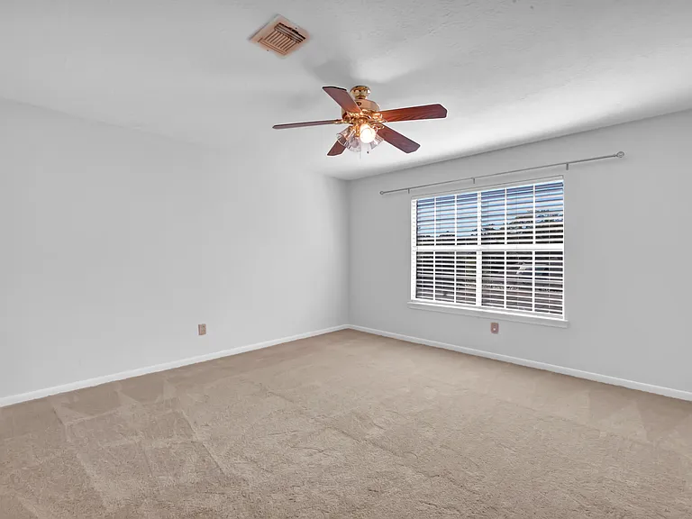 4622 Grand Cayman Dr — Photo 24