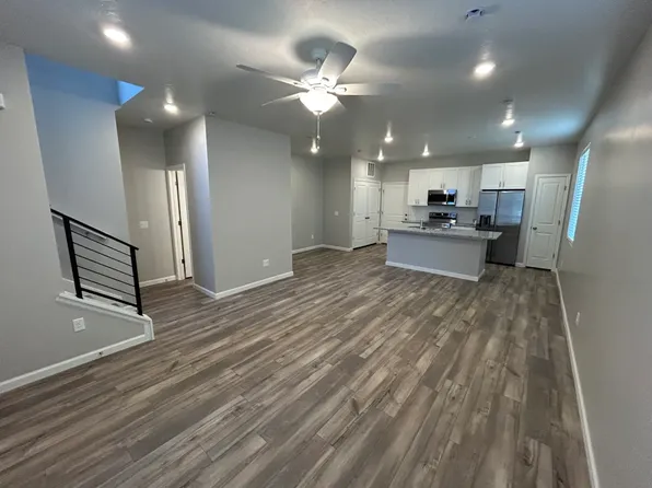 339 N Riverside Dr, Saratoga Springs, UT 84045