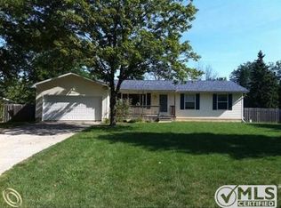 5129 Old Haver Hill Rd, Grand Blanc, MI 48439