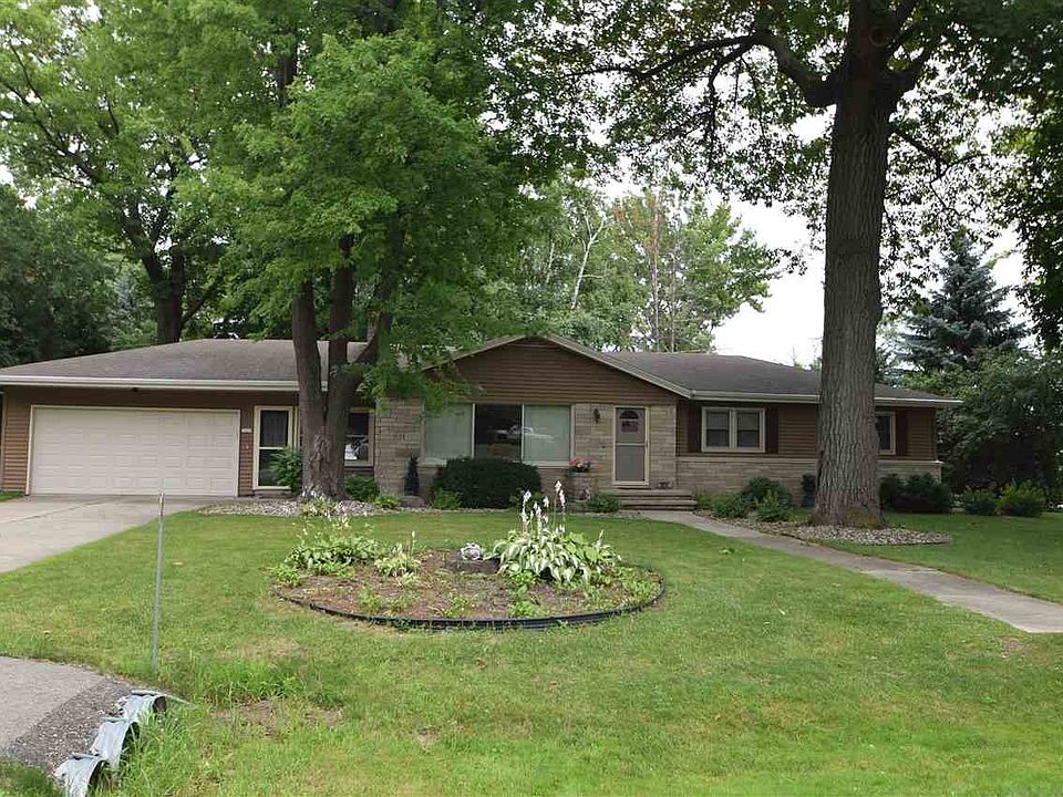 1st image of 2674 Woodcrest Dr