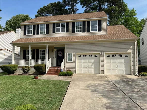 815 McCrae Dr, Newport News, VA 23608