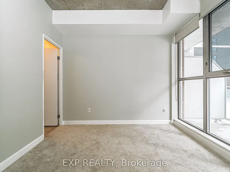179 George St #505 — Photo 8