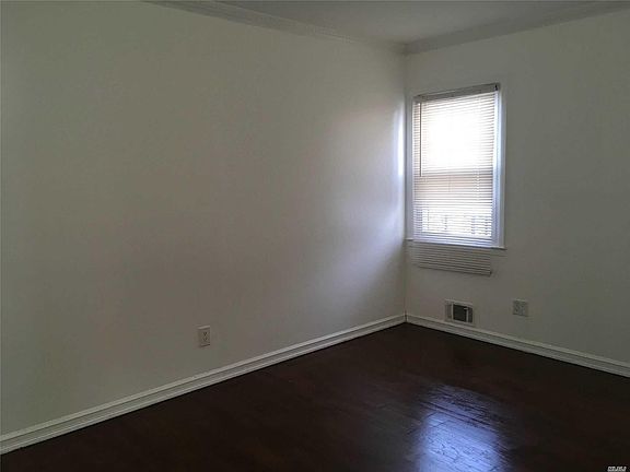 4th image of 16371 Mathias Ave #0