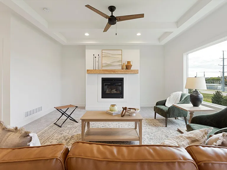 18525 Patrick Ave — Photo 13