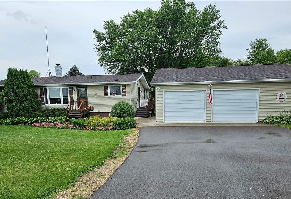 1st image of E2946 470th Avenue