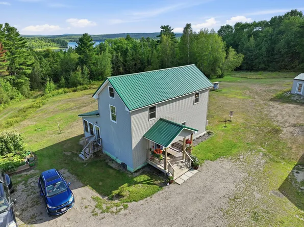 395 Lee Road, Lincoln, ME 04457