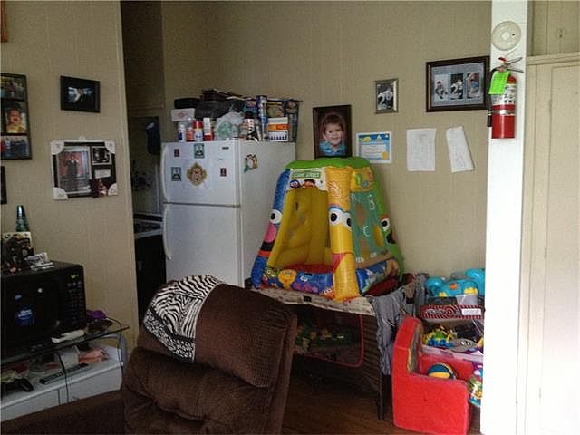 2nd image of 611 N Spruce St APT 3