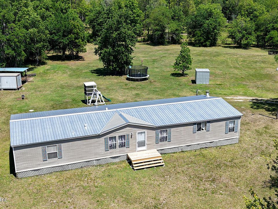 1st image of 740 COUNTY ROAD 13A S #A