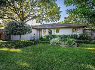 4032 Betsy Ln, Houston, TX 77027