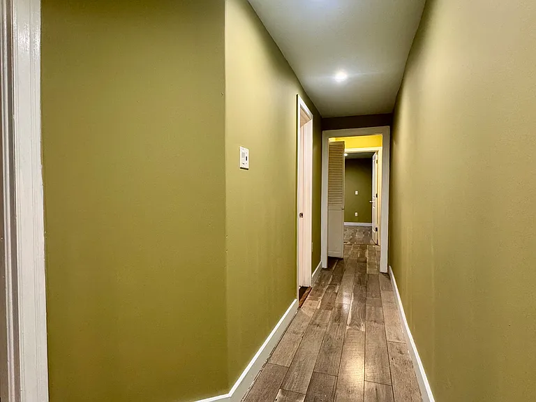 2349 E Allegheny Ave #2 — Photo 2