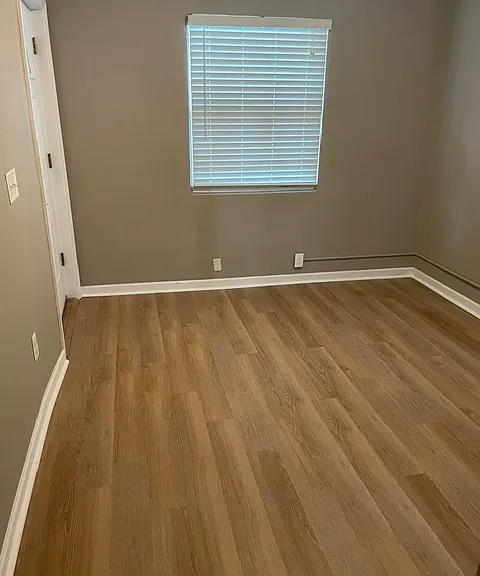 548 Thurmond St NW #4 — Photo 3