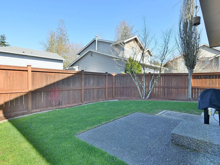 18711 10th Ave SE — Photo 16