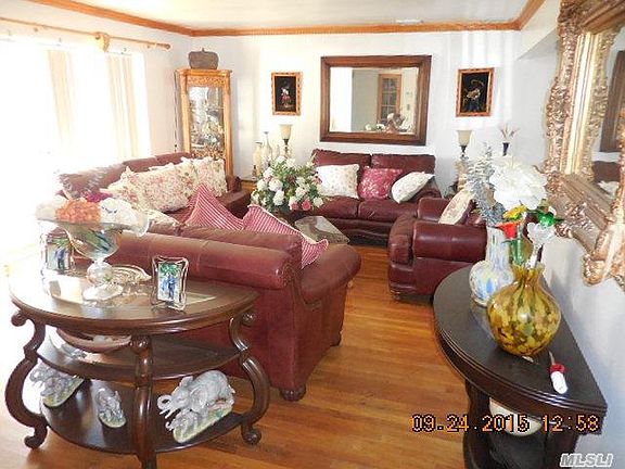 4th image of 971 Linkwood Dr