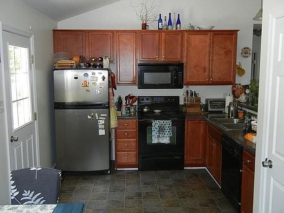 2nd image of 8409 Dell Ray Dr
