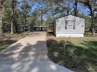 891 Windwood Dr, Livingston, TX 77351
