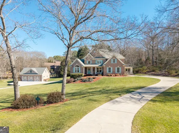 8015 Hurakan Creek Xing, Cumming, GA 30028