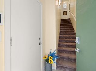 282 Log Pond Ln, Sacramento, CA 95818