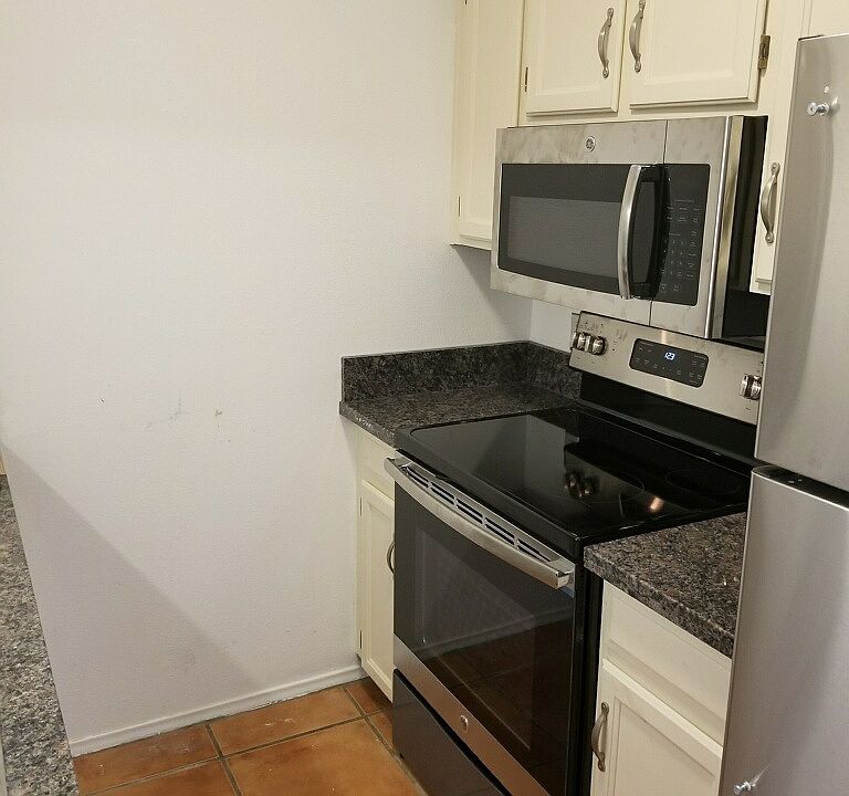 1st image of 2601 W Broadway Blvd Unit O-389