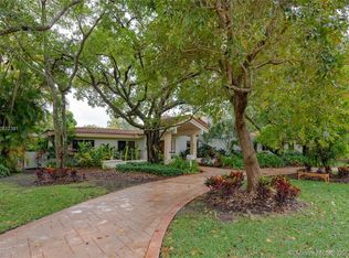 6060 Rolling Road Dr, Pinecrest, FL 33156