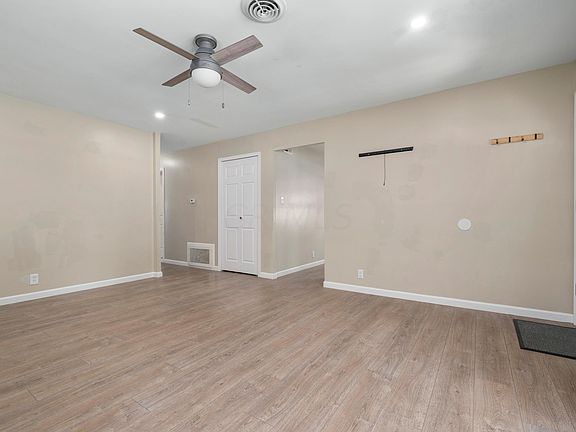 3rd image of 2735 Allegheny Ave