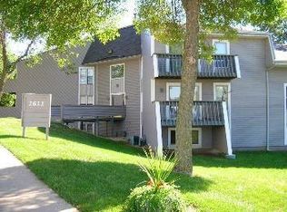 2622 W Willowlake Dr APT 312, Peoria, IL 61614