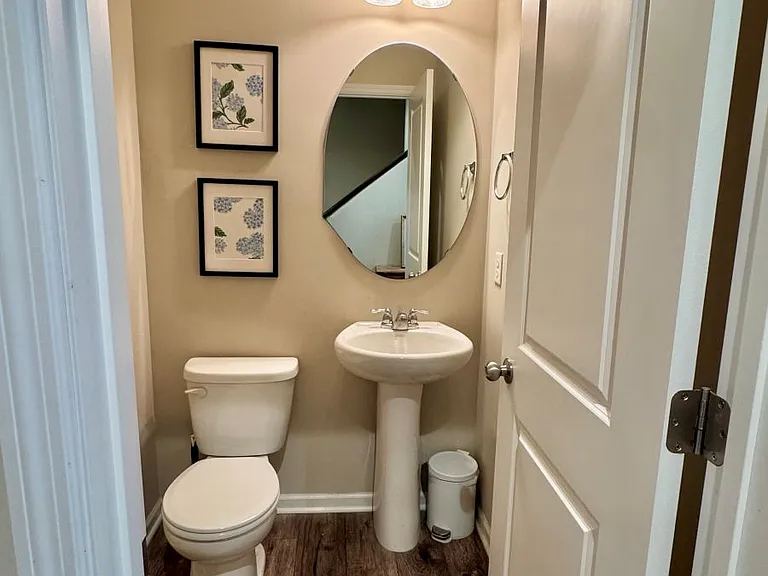 721 Wildflower Ln — Photo 12