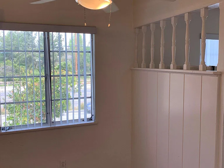 11960 Moorpark St #6 — Photo 9