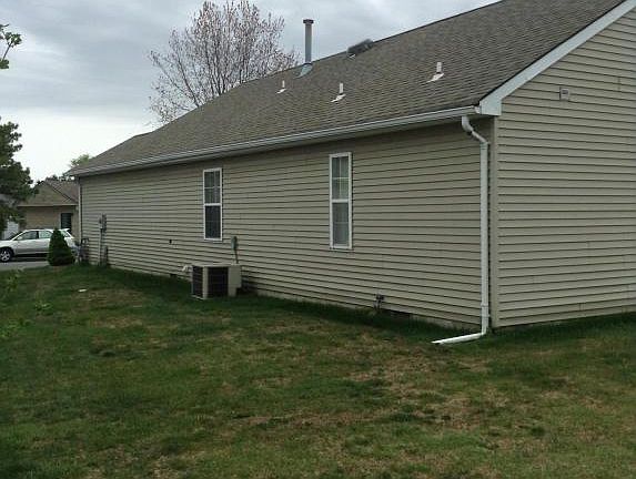 5th image of 88 Woodstock Dr