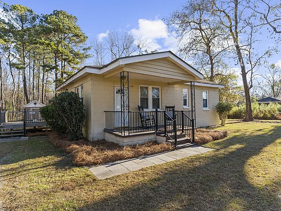 2nd image of 3574 Kitford Rd