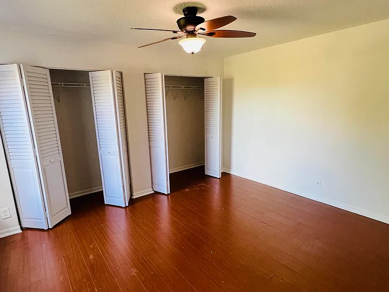 7482 Courtyard Run E #E — Photo 10
