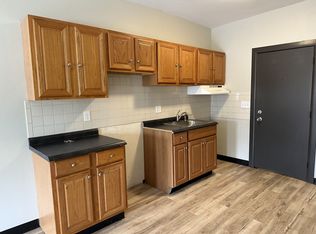 55 N Main St #7, South Deerfield, MA 01373