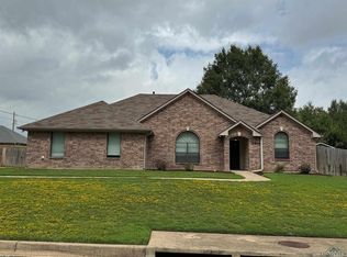 2905 Mona Dr, Longview, TX 75601