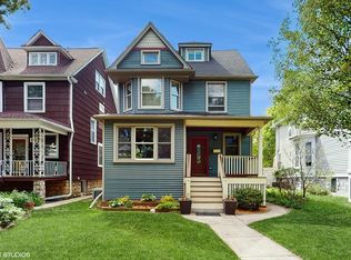 119 S Ridgeland Ave, Oak Park, IL 60302
