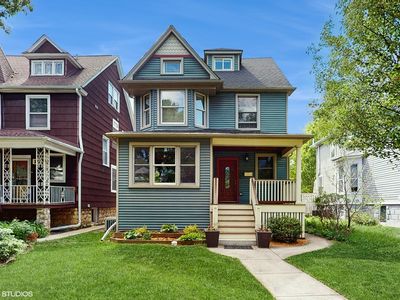 119 S Ridgeland Ave, Oak Park, IL, 60302