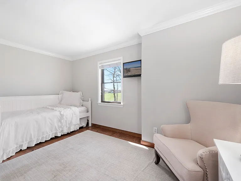 216 Blank Ln — Photo 17