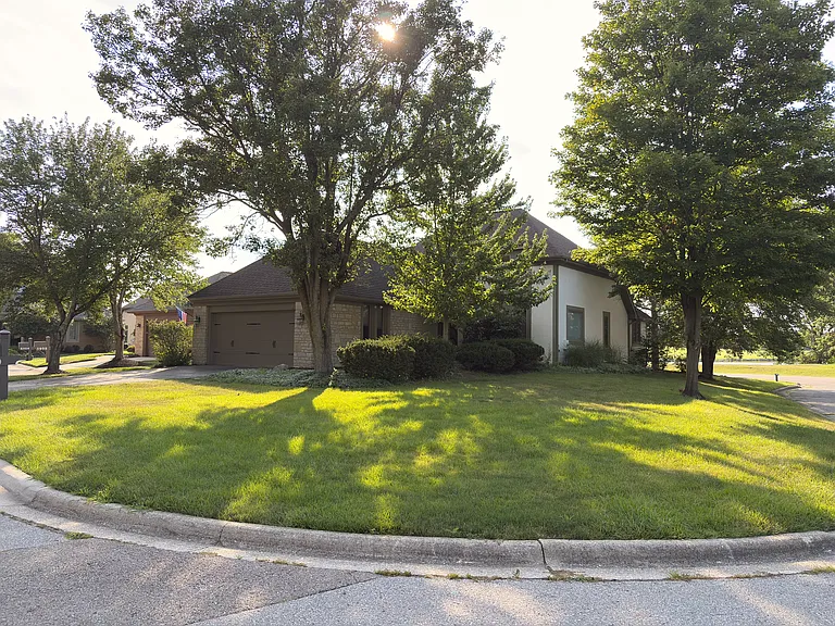 5990 Kirkwall Ct W — Photo 1