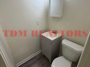 419 Clinton St #421-1/2, Owosso, MI 48867