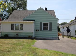 271 Leonard Rd, Rochester, NY 14616