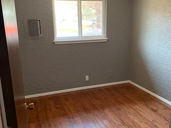 5th image of 11808 El Solindo Ave NE