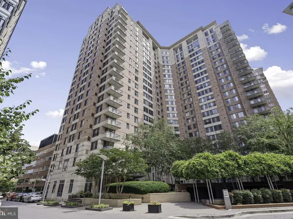 851 N Glebe Rd APT 1103, Arlington, VA 22203