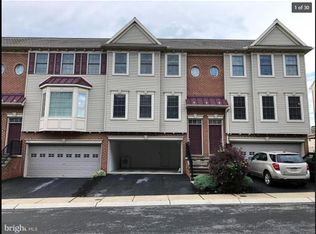 6341 Creekbend Dr, Mechanicsburg, PA